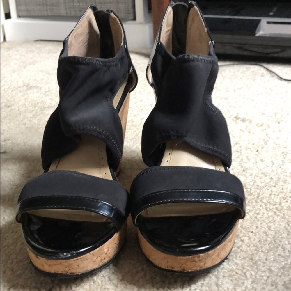 Black wedge heels 8